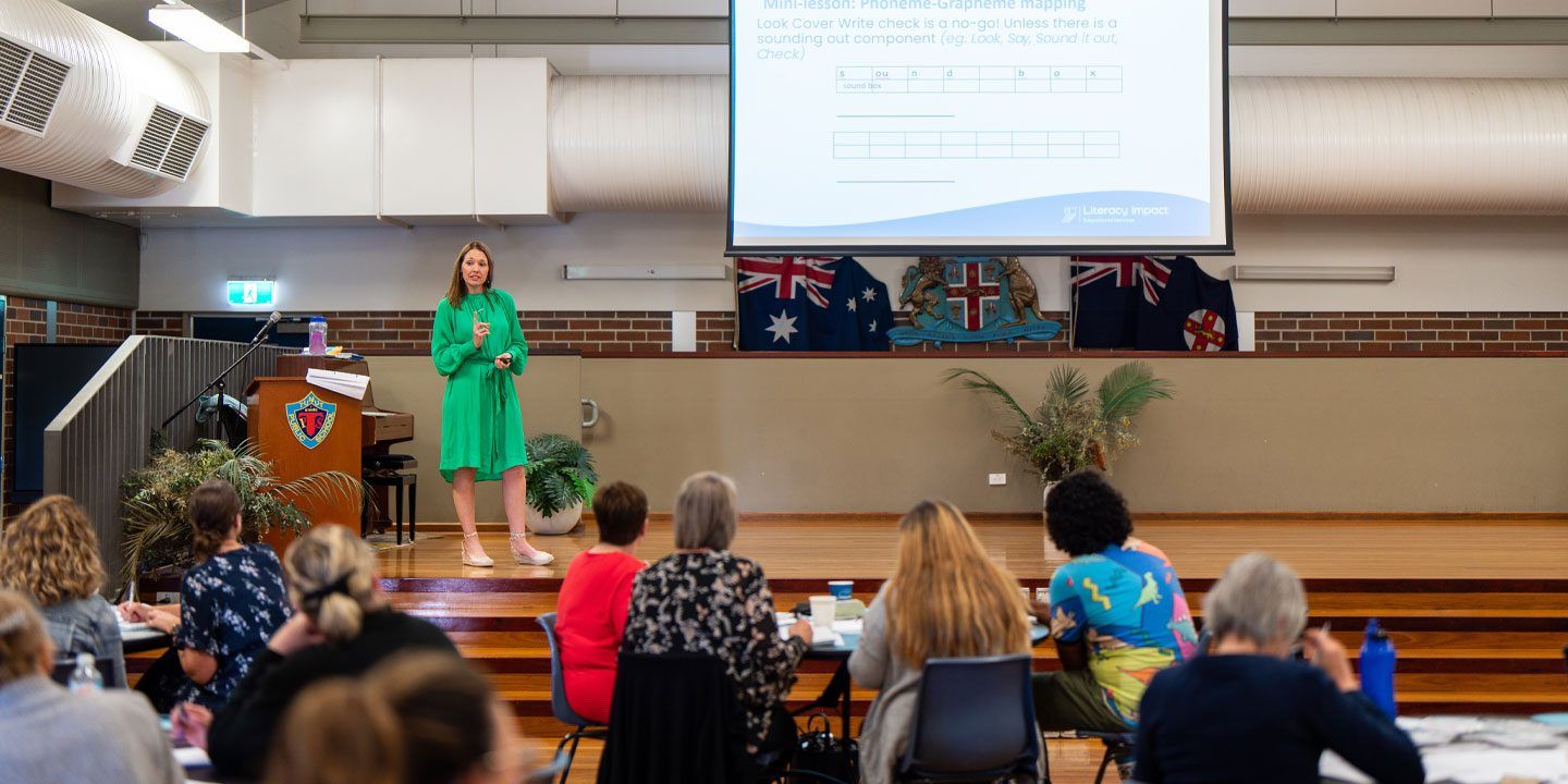 Julie Scali teaching a professional learning session on phoneme grapheme mapping